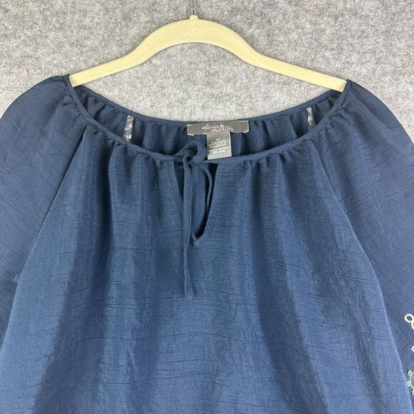 Olivia & Martin Woven Top Womens M Blue Embroidered Sleeves Boho Pullover Blouse - Picture 2 of 12